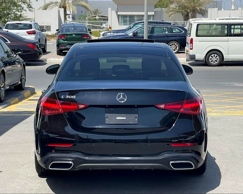 MERCEDES-BENZ - C300 - AMG KIT ORIGINAL - 2022 - V4 - 2,0L - AMERICAN SPECS VERY GOOD CONDITION63230653409921114