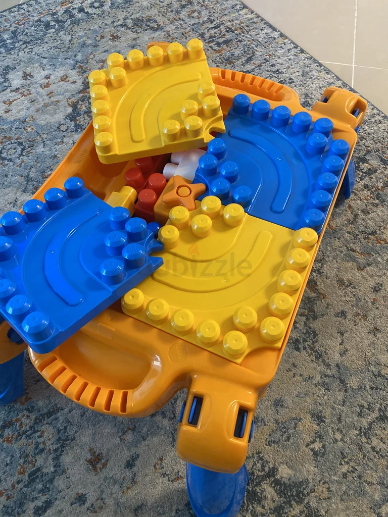 Mega blocks 2in1 activity table62929660744835117