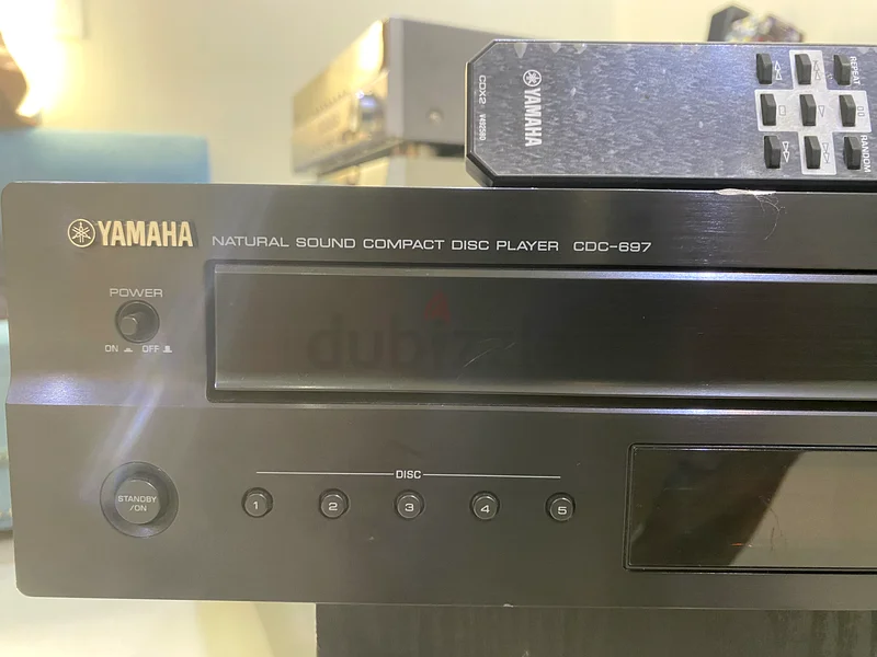 CD player yamaha63262938163585111