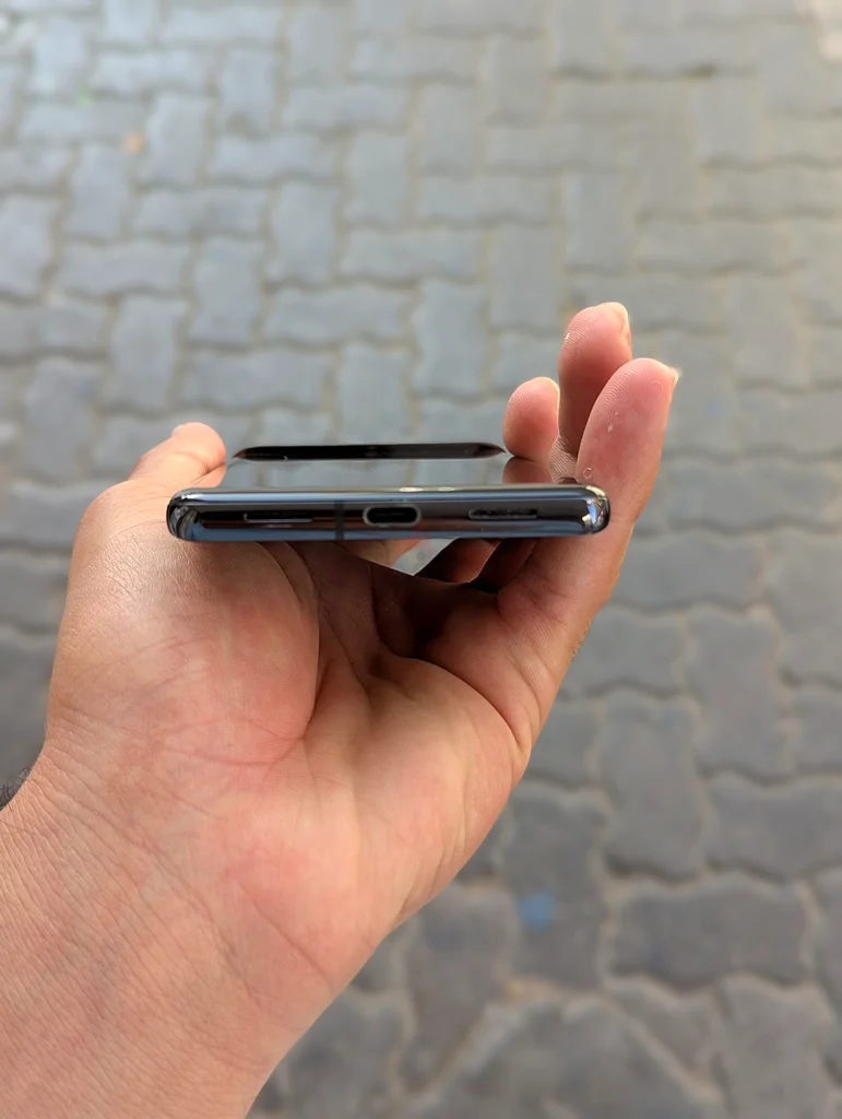 بكسل 7 برو، سعة التخزين 12/128 جيجابايت63190620775555113
