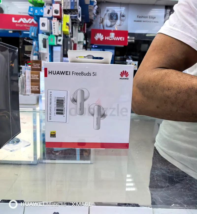Immerse Yourself in Sound with HUAWEI FreeBuds 5i!