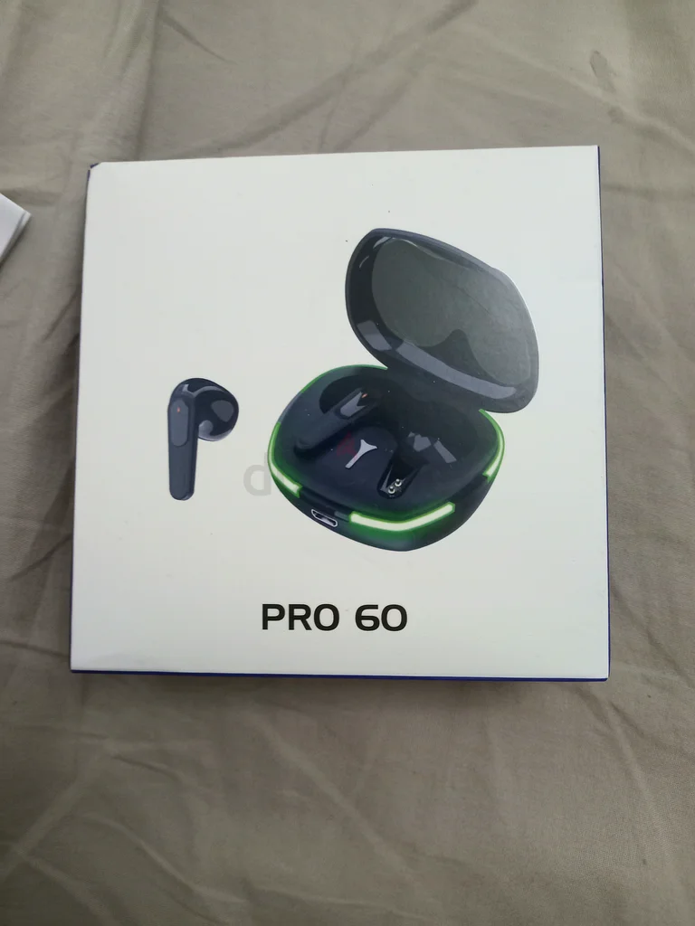 Unused pro 60 airpods63221856683394111