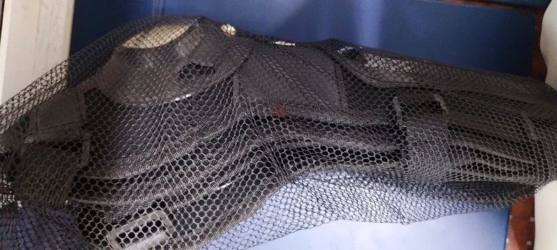 ركائز ركبة تابعة لشركة أنتمان معروضة للبيع63246248014339112