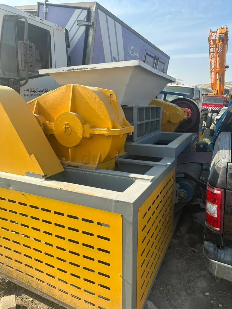 Recycling shredder cutter63167111142529114
