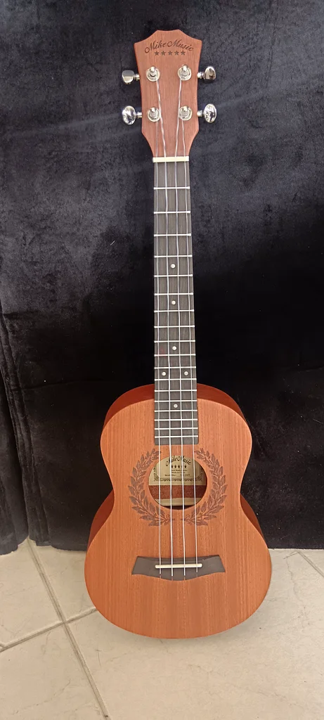 Ukulele 2663207396419457112