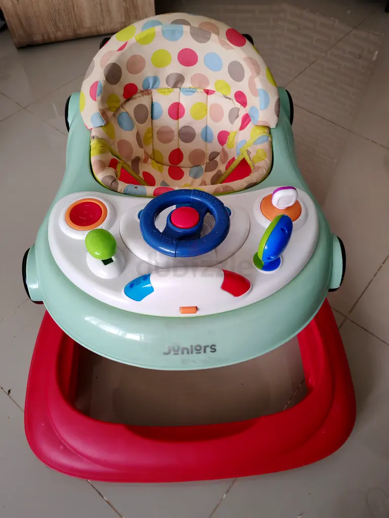 Babys walker63204255064195111