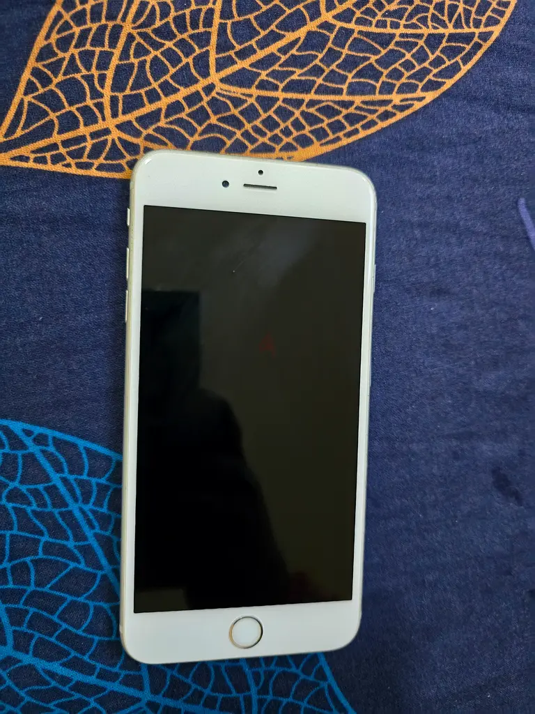 Iphone 6s plus63213930610434112
