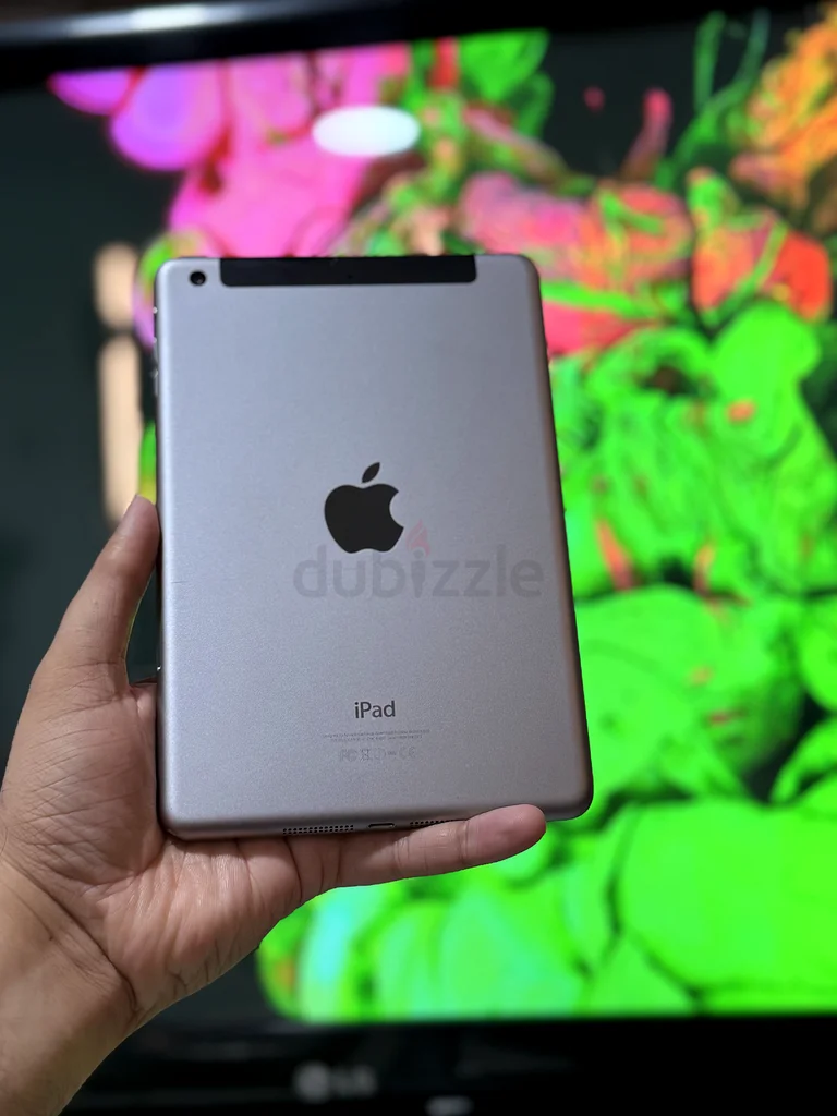 آي باد ميني 2 بسعة 64 جيجابايت مع واي فاي وشبكة خلوية، بحالة ممتازة63215378513667111