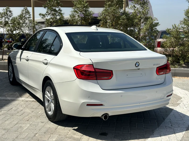 BMW 318 GCC FULL OPTIONS63229279632642113