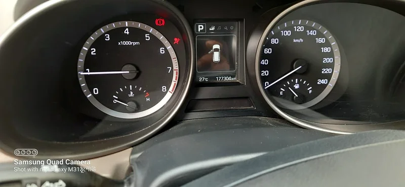 Hyundai Santa fe gcc63169915461507111