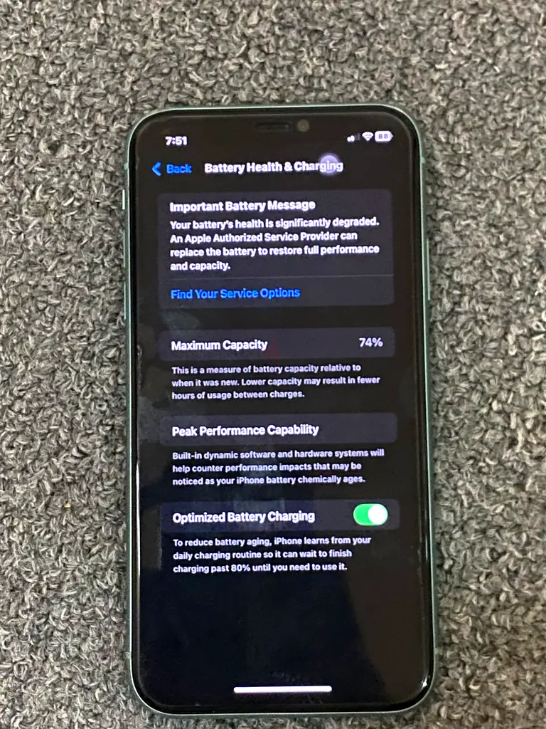 iPhone 1163213938856194113