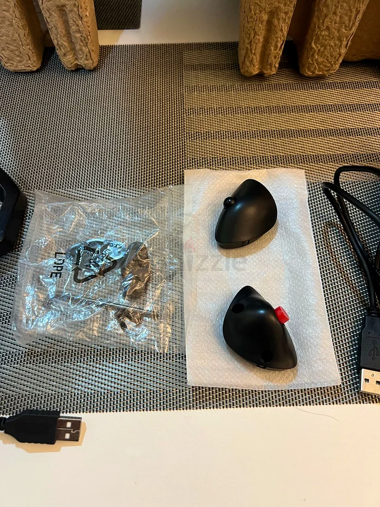 ThrustMaster Tca Sidestick Airbus Edition + Logitech Extreme 3D Pro Precision Joystick63173866595585114