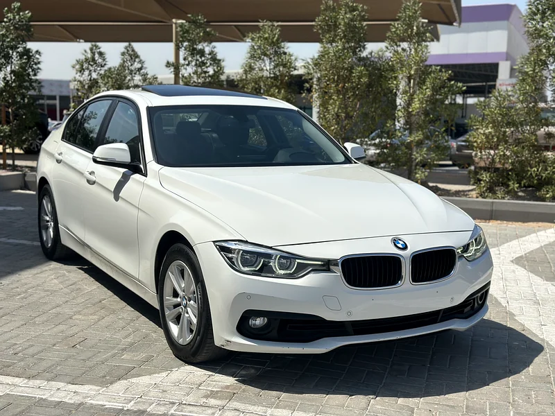 BMW 318 GCC FULL OPTIONS63229279632642116