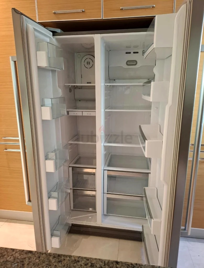 Bosch side by side fridge freezer 90cm width 180cm height excellent condition perfect63200166353538111