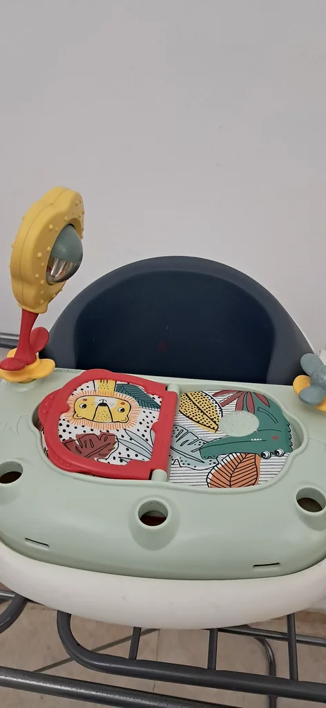 Interactive Baby High Chair with Play Tray - Perfect for Feeding Time!63203707211779111