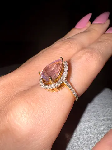 18 KT Gold Ring - Pink Kunzite