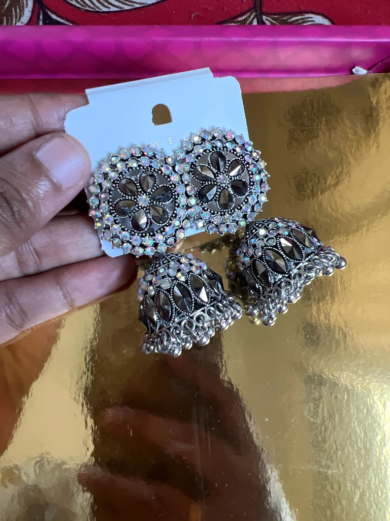Elegant Ethnic Silver Earrings - A Touch of Tradition!63232158290177110