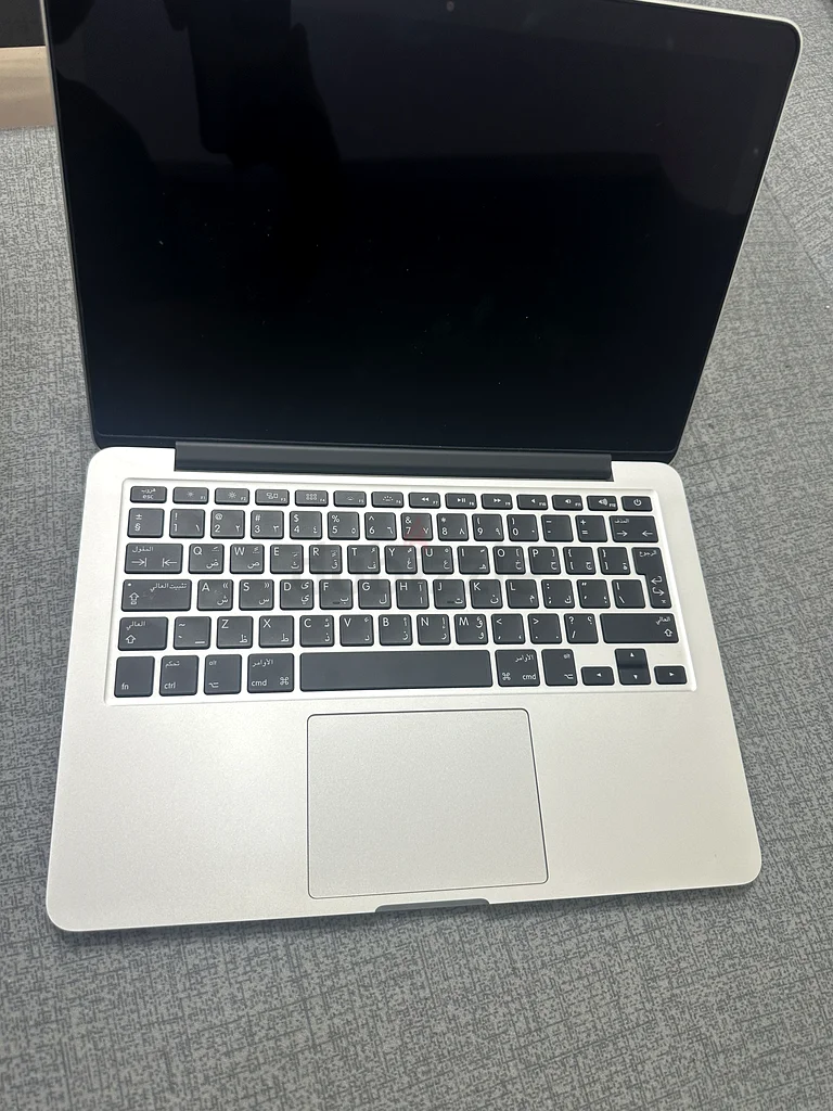 MacBook Pro63167579702915112