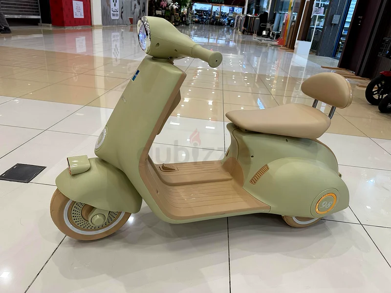 Megastar Ride on 12 v Vespa scooter for kids With Parental RC63265093153539111