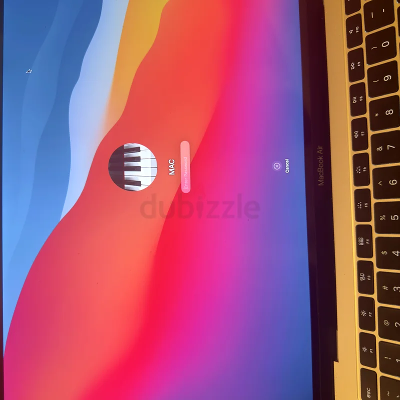 أبل ماك بوك - أداء رائع للعمل والترفيه63167579686914114
