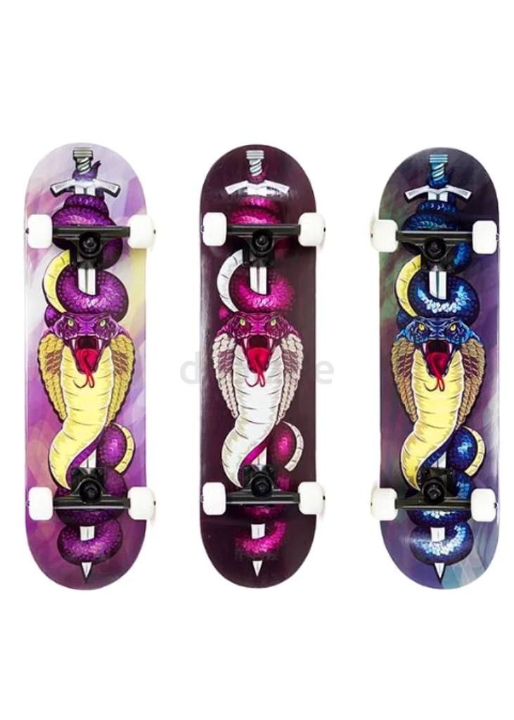Premium 7-Ply Wooden Skateboard63246751451265111