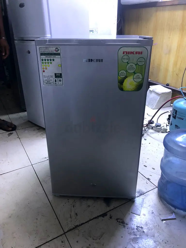 Personal size fridge63251352188033112