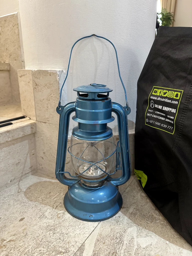 Vintage Blue Oil Lantern - A Timeless Collectible!63265093267457113