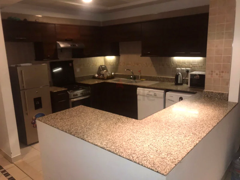 Amazing master room girls only in el sheikh zayed Road63314945396355114