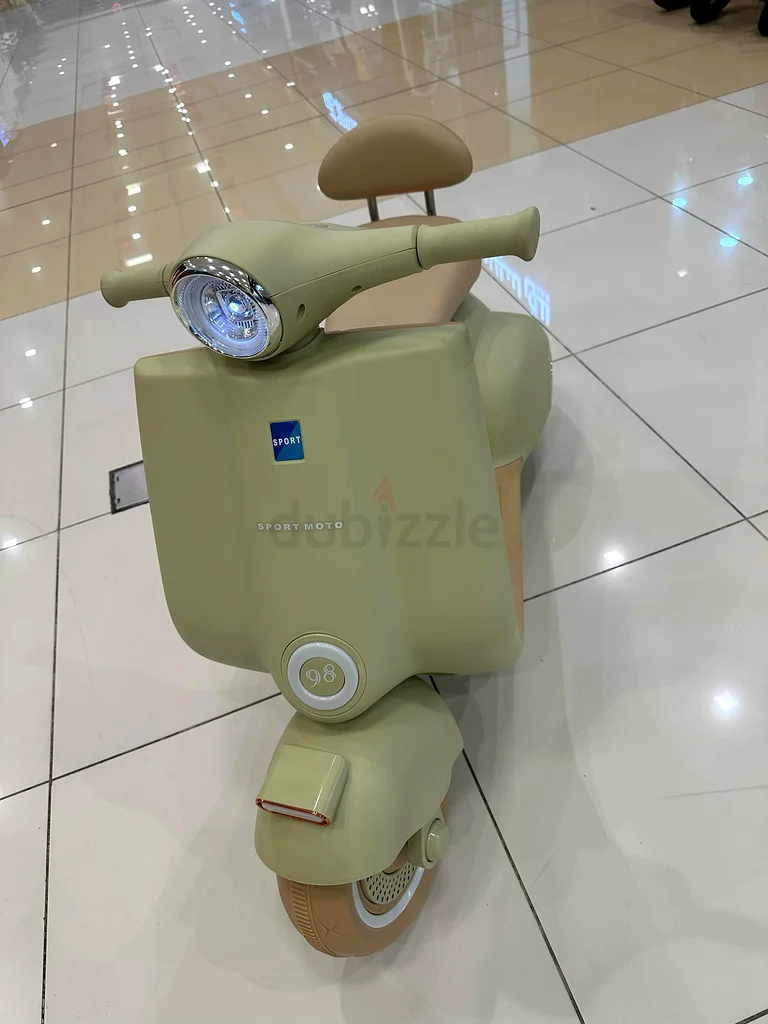 Megastar Ride on 12 v Vespa scooter for kids With Parental RC63265093153539112