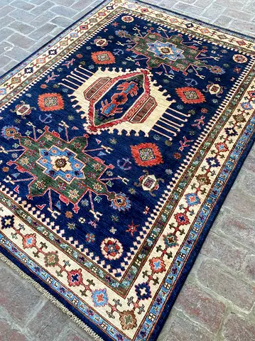 177 x 235 cm | New Handknotted Beautiful Kazak Aryana Carpet