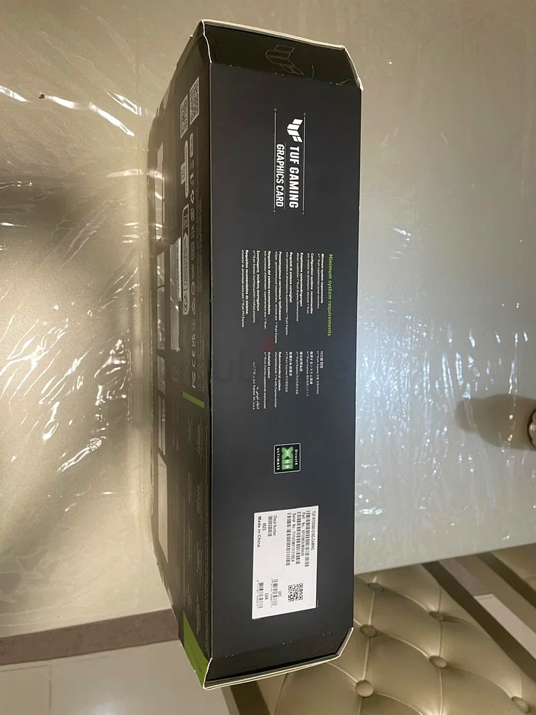 Asus Tuf RTX 5080 - OC EDITION63256596533378112