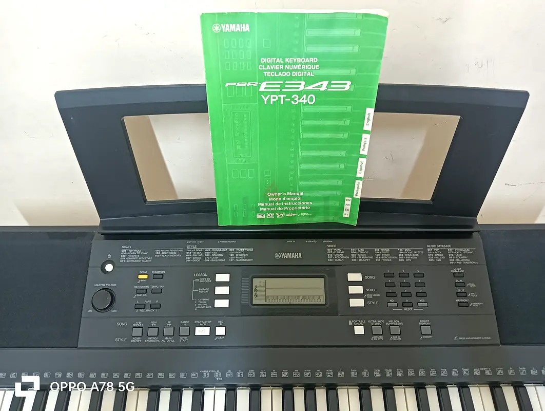 keyboard music63226778719874112