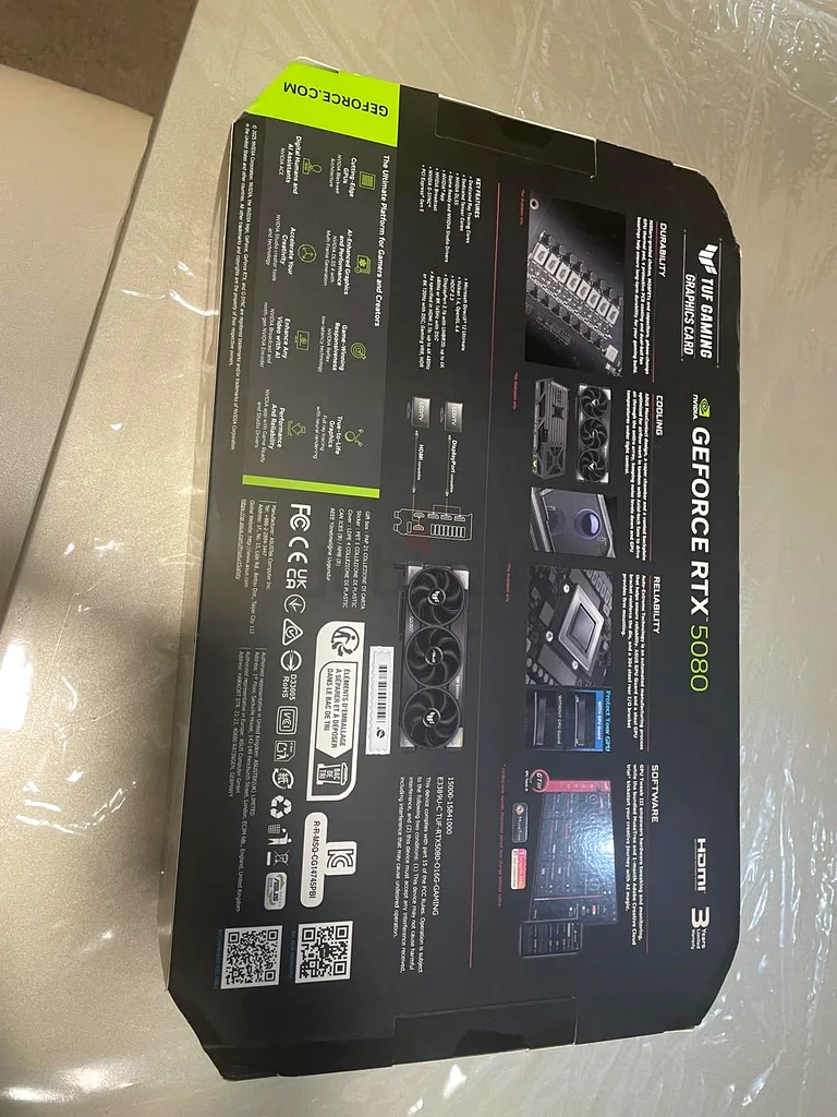 Asus Tuf RTX 5080 - OC EDITION63256596533378111