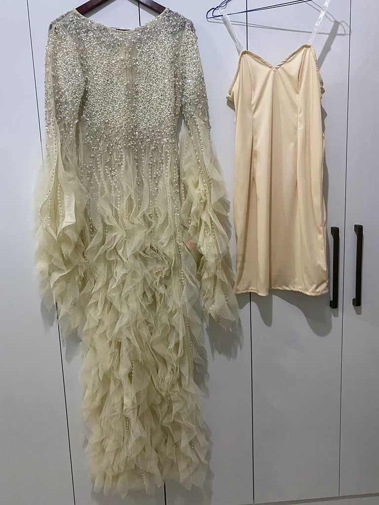Beige luxury dress63238583810050111