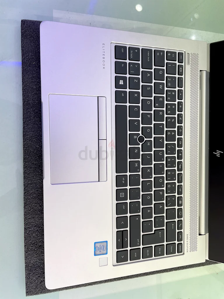 Laptop63254998262915114