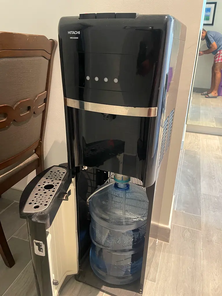 Water dispenser bottom loading63248251067139113