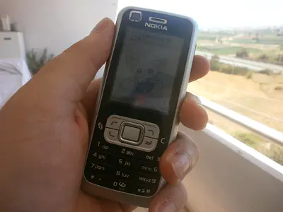 Nokia 6120 Classic
