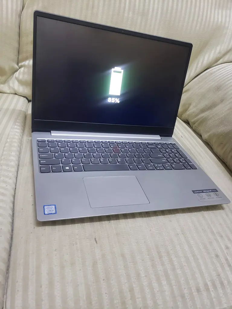 Laptop63255531744899114