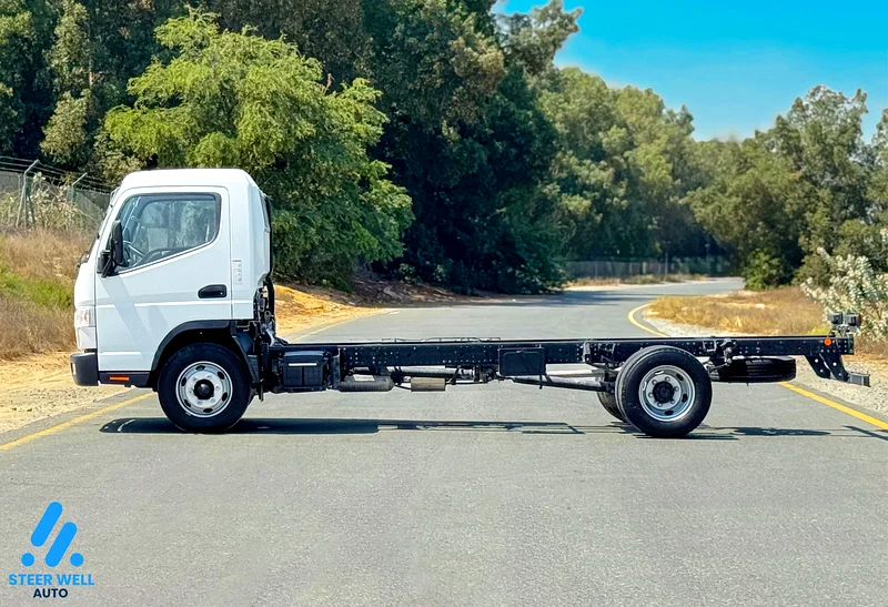 2024 Mitsubishi Canter Euro 5 3.0L RWD Long Chassis Diesel - Good Condition - Book now!63152749482881114