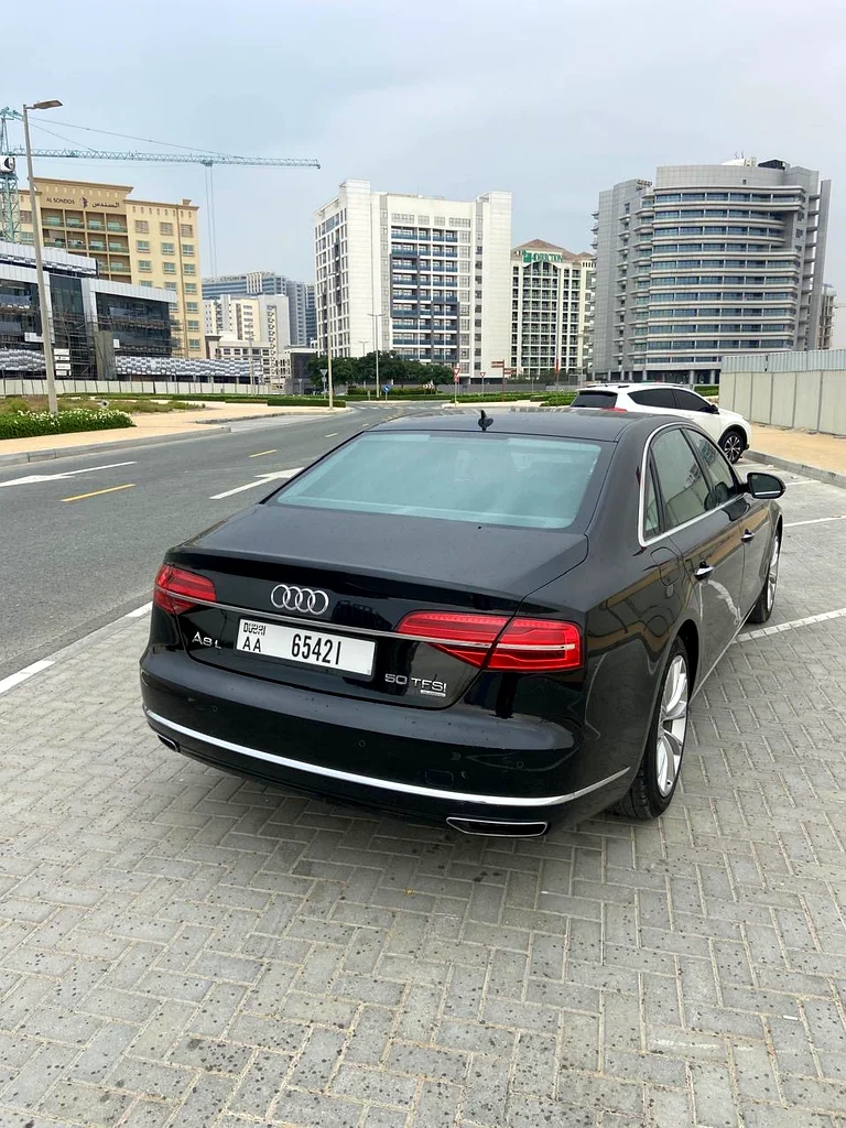 أودي A8 L V6 2016، نسخة الخليج، خدمة وكالة بالكامل، لم تتعرض لحادث63168028641025113