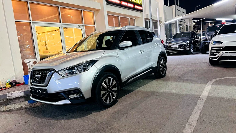 NISSAN KICKS SV 2019 V4 GCC VERY CLEAN CAR NO ACCIDENT632311593351711123