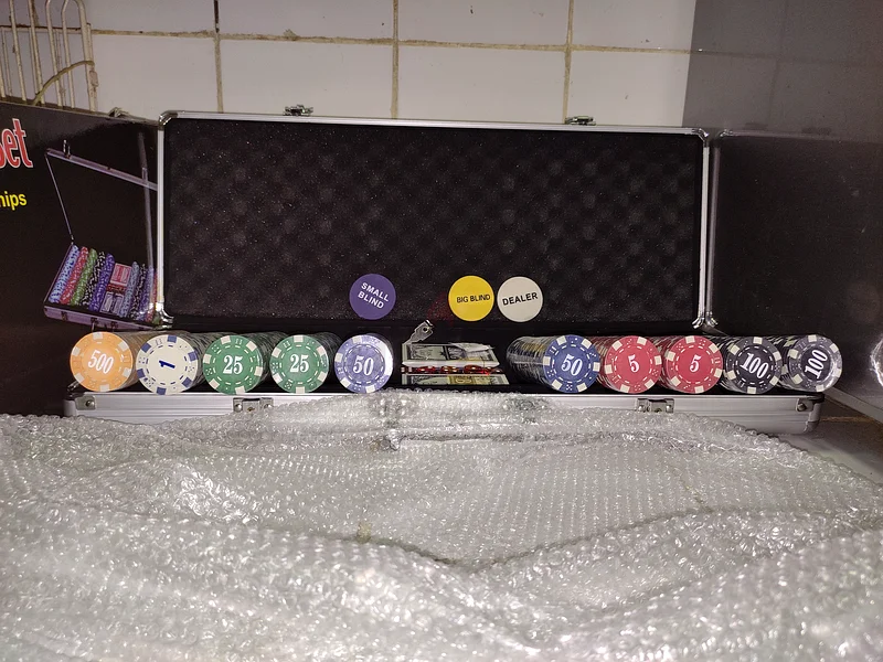 World Class Poker Chips 500 pieces 🧩 silver box632442062845461127