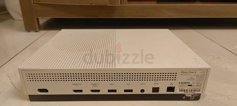 جهاز Xbox One S به HDMI تالف63229686800259113