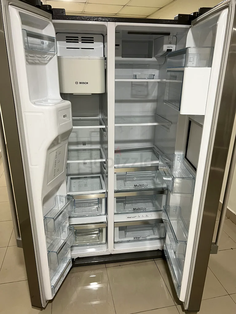 Bosch New Model Side By Side Refrigerator Ice  Water dispenser Stainless steel63168056171651112