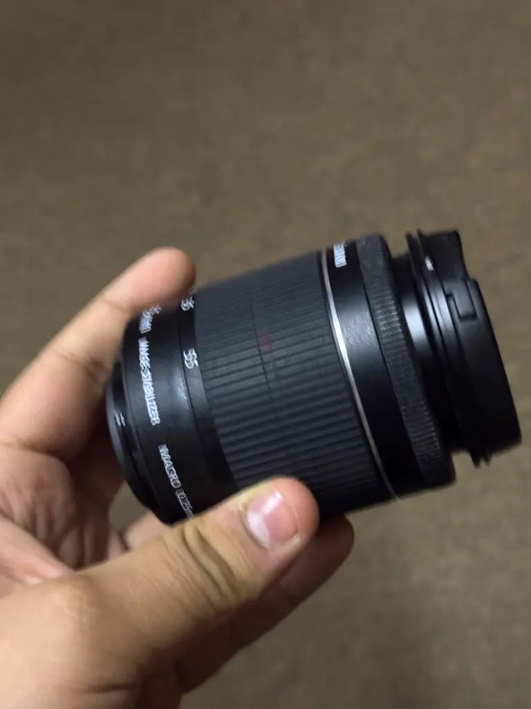 Sony canon eos 700D63233637613698115