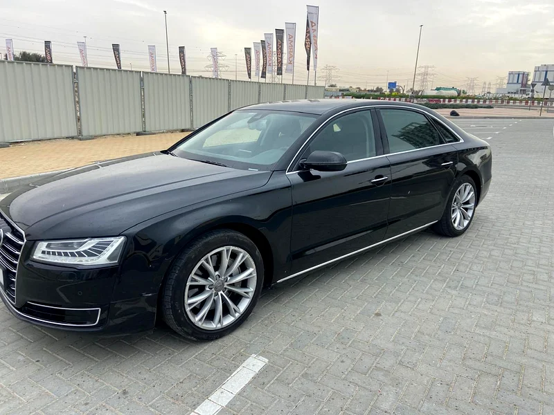 أودي A8 L V6 2016، نسخة الخليج، خدمة وكالة بالكامل، لم تتعرض لحادث63168028641025114