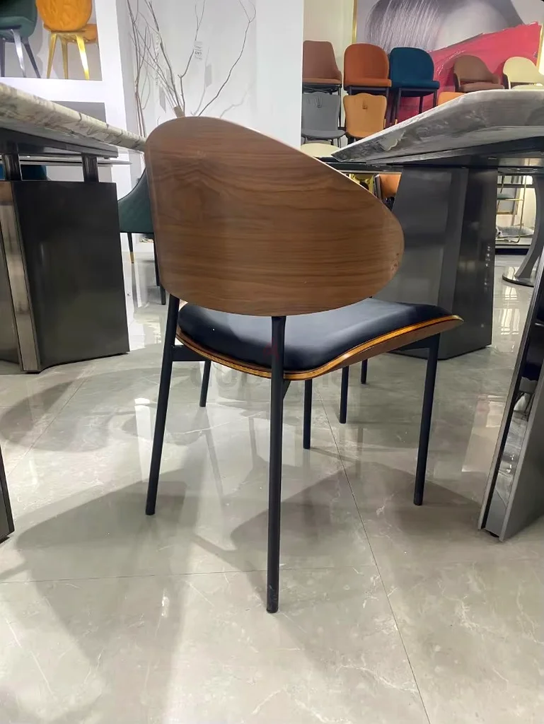 Stylish Modern Dining Chairs for Chic Interiors63211428200706113