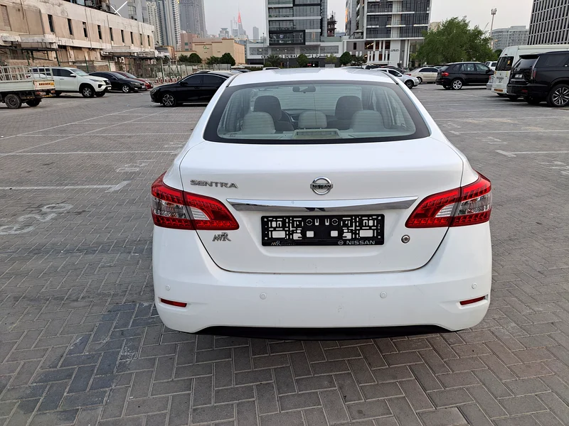 NISSAN SENTRA MODEL 2020 GOOD CONDITION ACCIDENT FREE FULL AUTOMATIC ONE OWNER UASE GCC FOR SALE63156542084995113