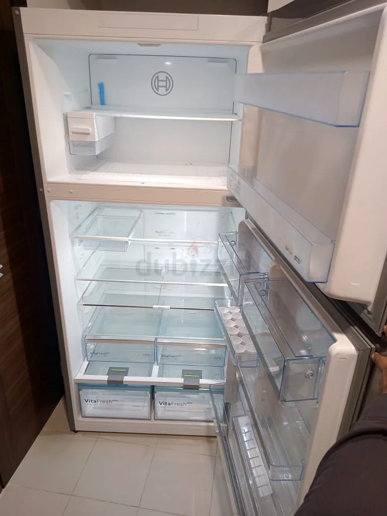 BoschFree Standing Refrigerator with Freezer at top German Engineering Brushed steel63168056210689111