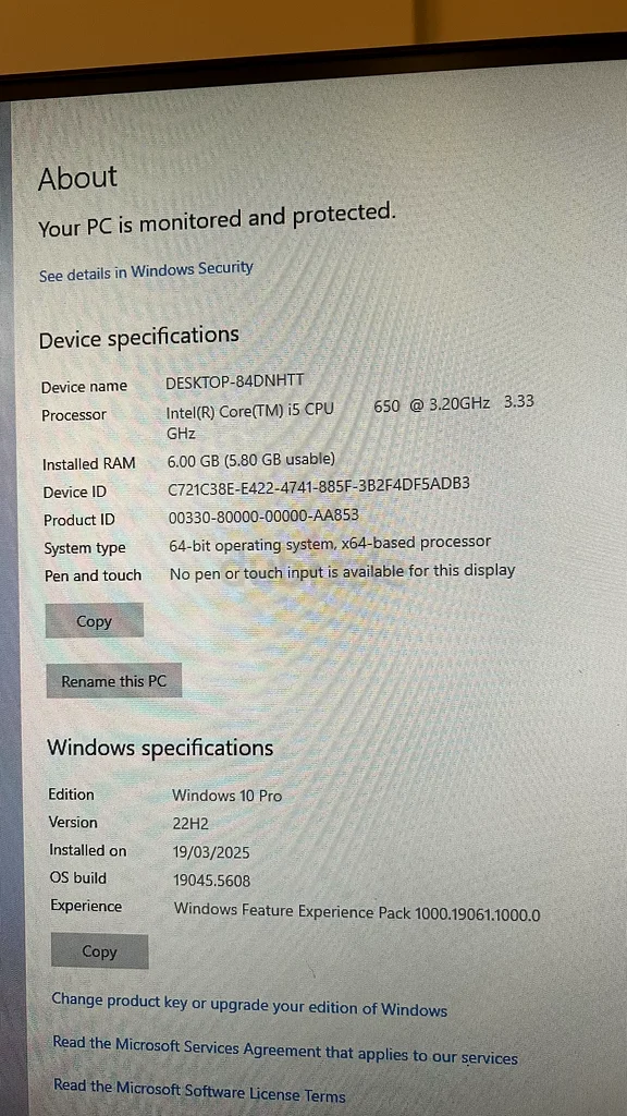 كمبيوتر سطح مكتب من HP مع شاشة للبيع63254493775491112
